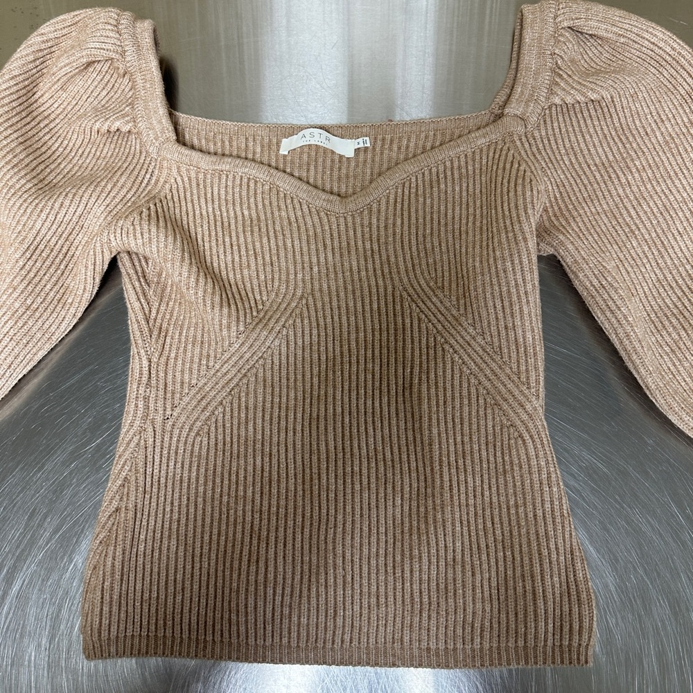 Astr The Label Esma Beige Long Puff Sleeve Tan Ribbed Sweater Women's Size M